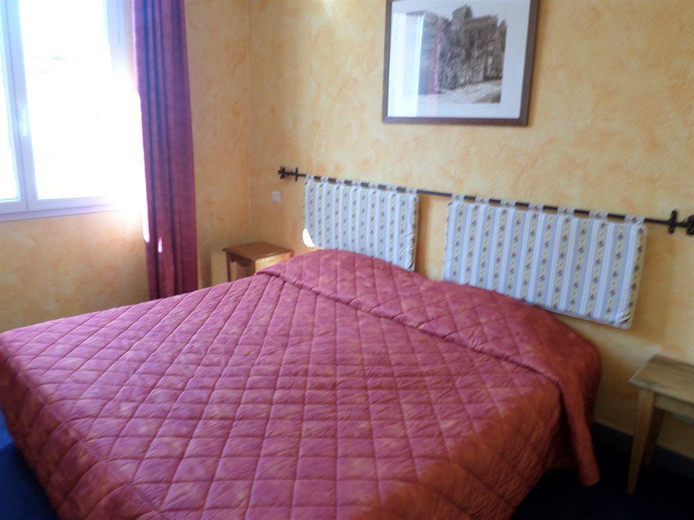 Hotel Brit Acacias 3*